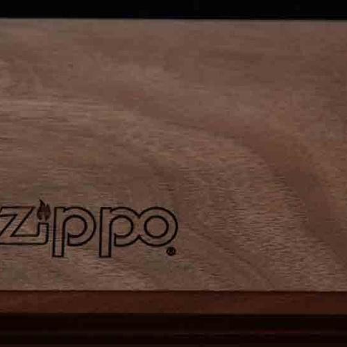 ZIPPO  WALNUT DISPLAY BOX 【ZIPPO】
