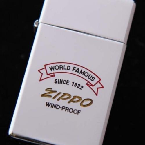 1992年製　 スリム　WORLD FAMOUS【ZIPPO】