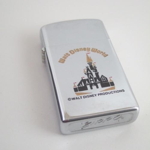 1972年製　ウオルト　ディズニー　シンデレラ城　【ZIPPO】